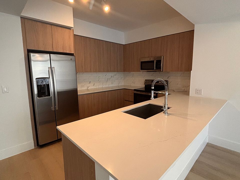 1st image of 2460 NE 182nd Ter #C2