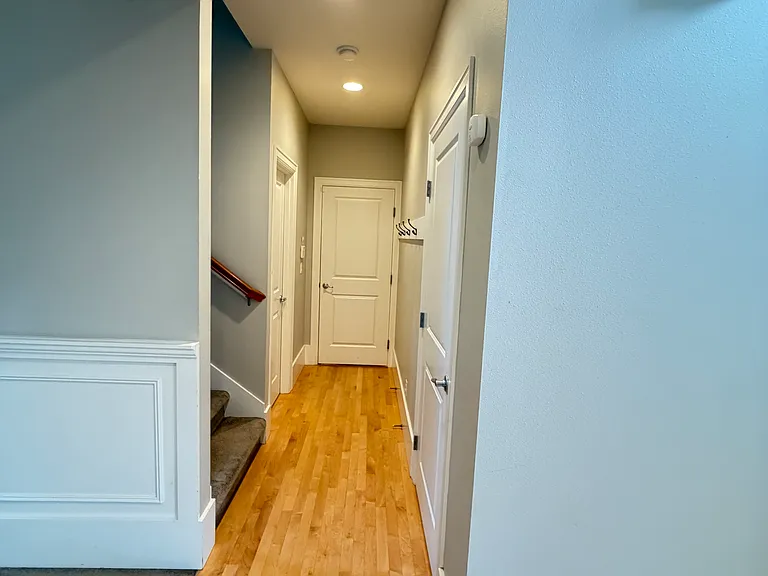 2520 Camas Ave NE — Photo 16