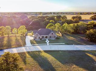 117 Oak Grove Ln, Boyd, TX 76023