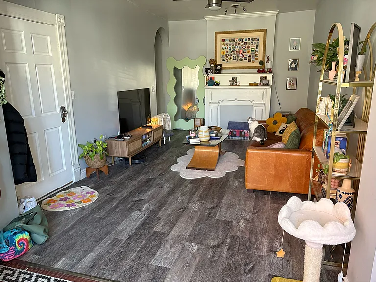 421 Foreland St #1 — Photo 15