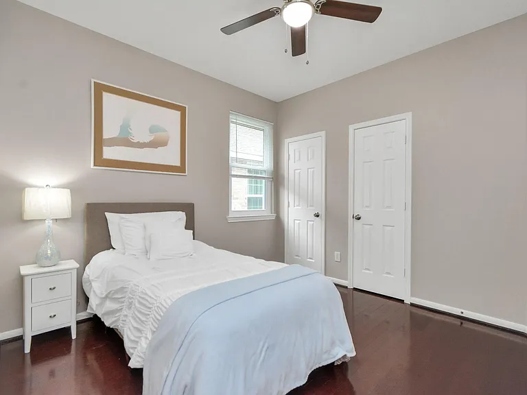 23939 River Place Dr — Photo 34