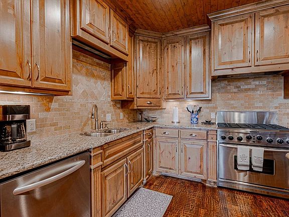 5th image of 2033 Harbor Way Unit 103