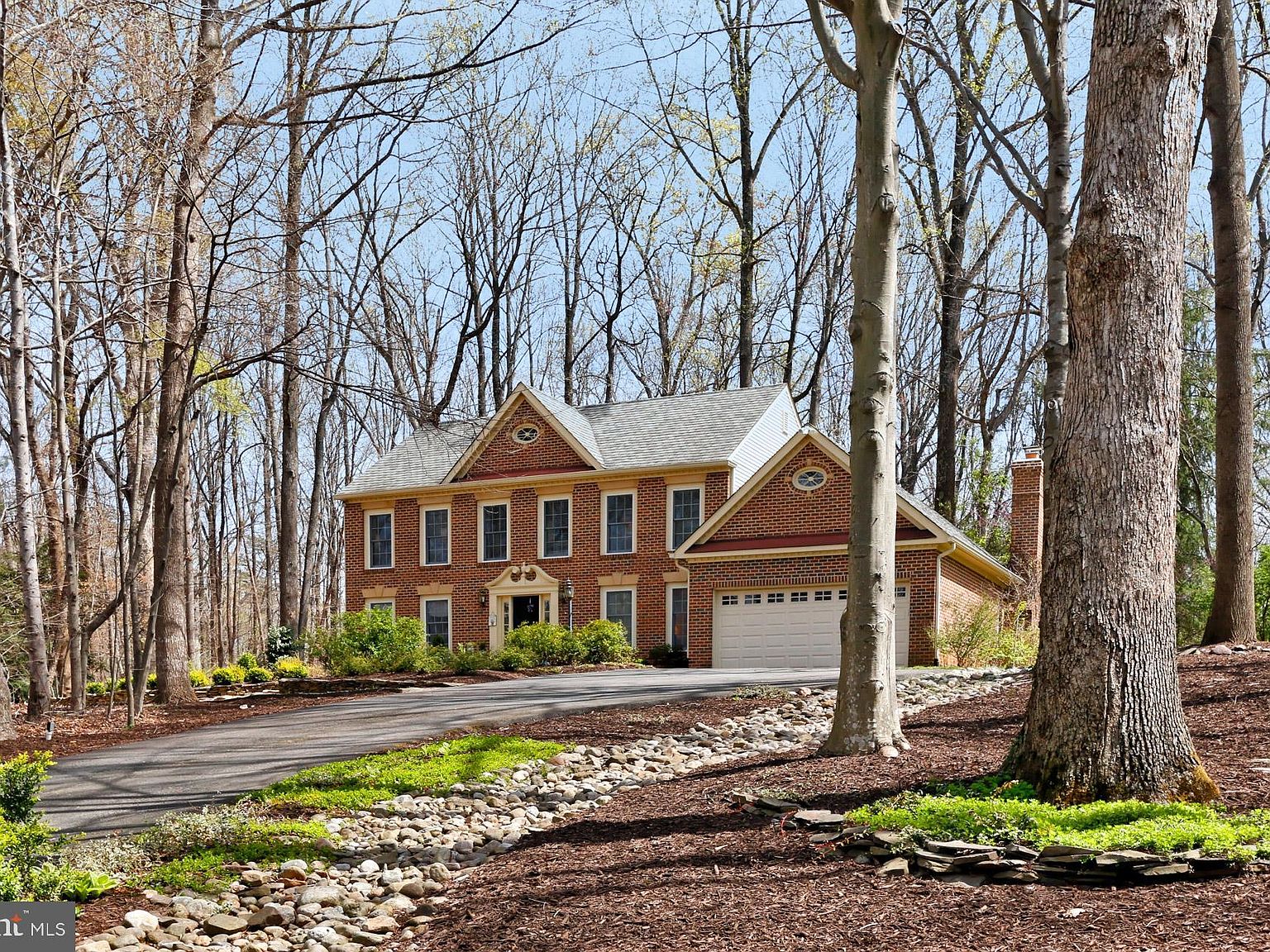 6841 Brimstone Ln, Fairfax Station, VA 22039 Zillow