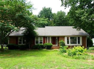 5735 Faulconbridge Rd, Charlotte, NC 28227