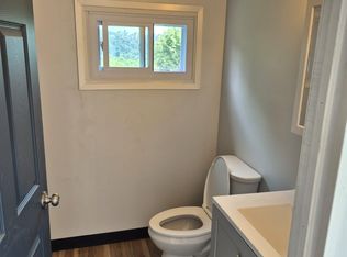801 Oak St, Duquesne, PA 15110