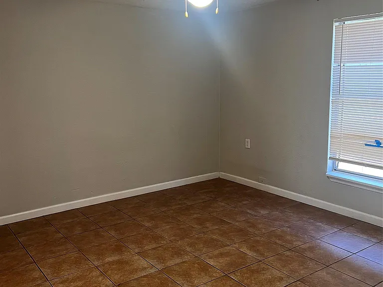 6405 Torres St — Photo 6