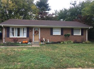 322 Domino Ct E, Versailles, KY 40383