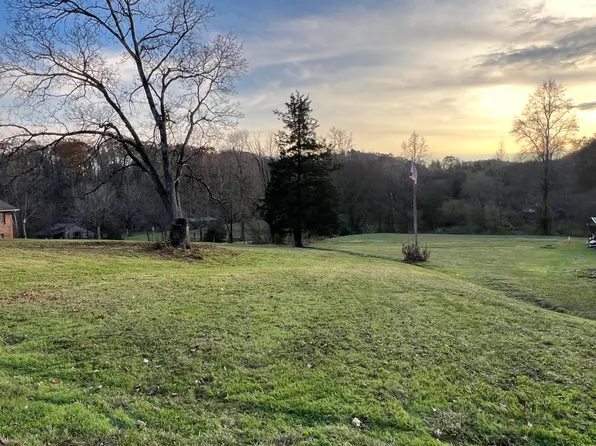 674 Courtney Ln, Chattanooga, TN 37415