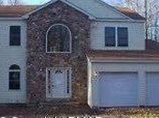 7128 Susquehanna Dr, Tobyhanna, PA