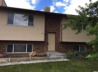 247 W Downs Cir, Ogden, UT 84404
