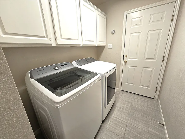 11509 Leon Grande Cv — Photo 24