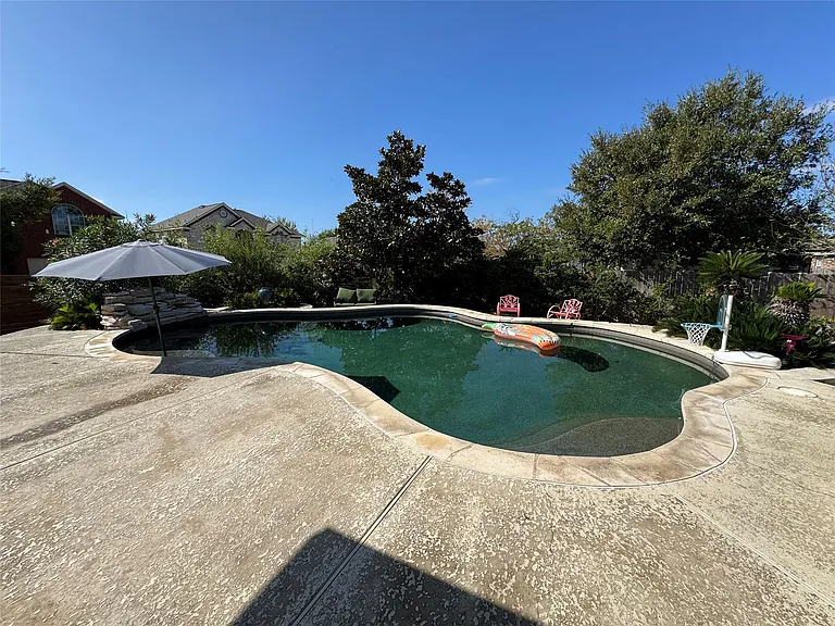 17800 Kilkenny Dr — Photo 23