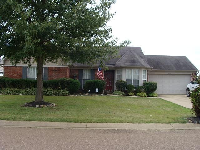 1st image of 1675 Sarah Ann Dr W