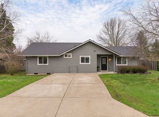 1695 Monterey Ln, Eugene, OR 97401