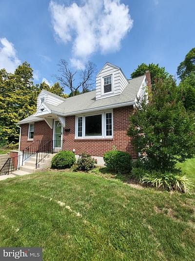 1st image of 2341 Highland St