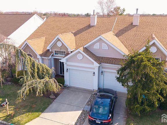 5th image of 36 Chichester Rd