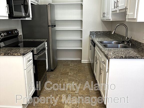 3rd image of 100 Lorenz Rd #904