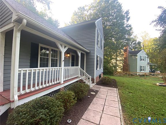 2nd image of 10700 Hunters Landing Ct