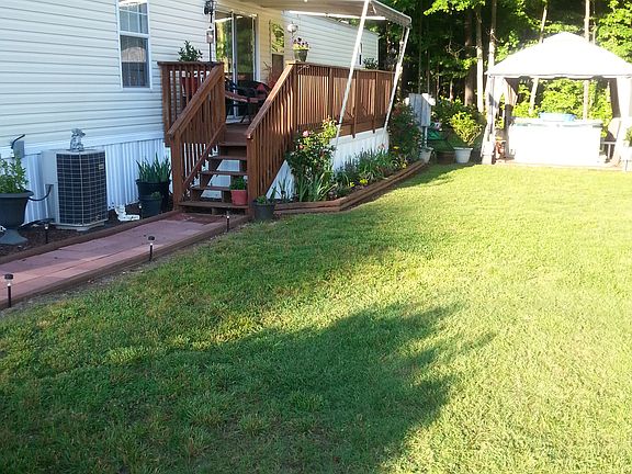 2nd image of 17 Tadich Dr
