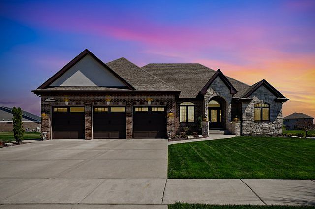 1st image of 10543 Douglas Dr