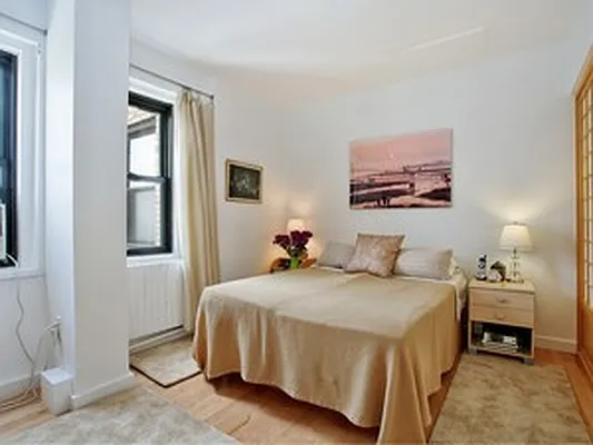 Sold by Corcoran | media 2