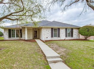 1513 Winter Park Ln, Lewisville, TX 75077