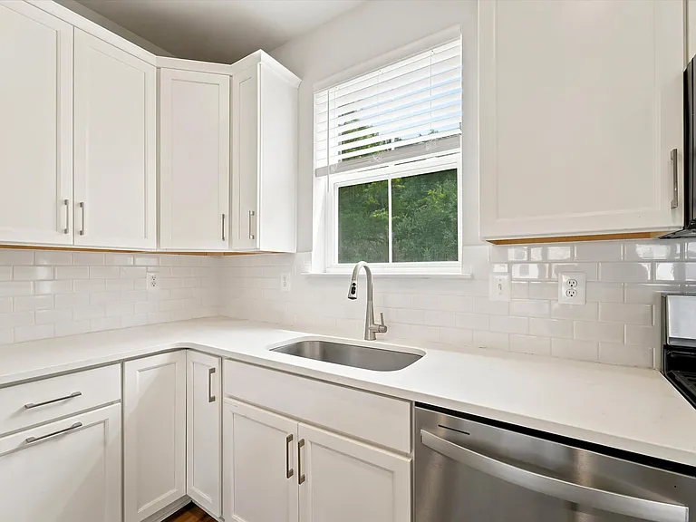 59 Four Leaf Dr — Photo 24