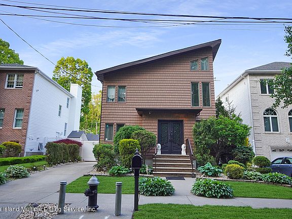 3rd image of 101 Tuckahoe Ave