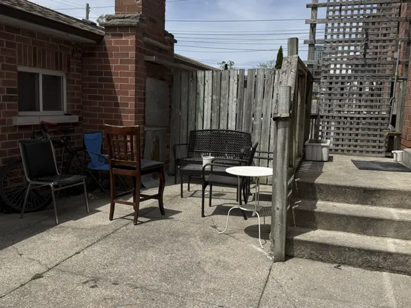 700 Brock Ave #Basement, Toronto, ON M6H 3P2