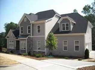 1528 Fairbanks Rd, Cary, NC 27513