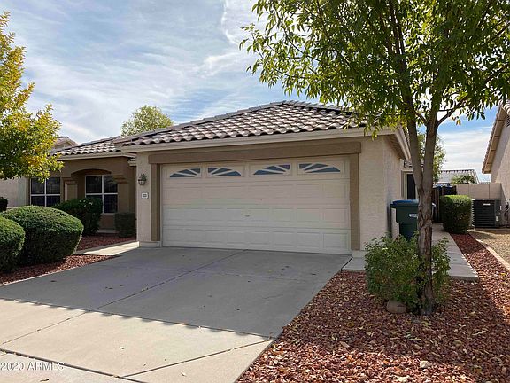 2nd image of 113 W Wahalla Ln