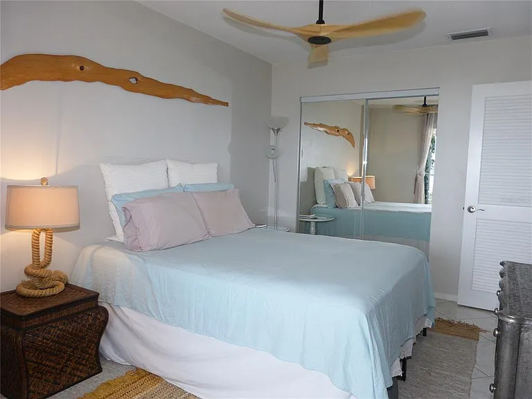 2 Causeway Blvd #206 — Photo 18