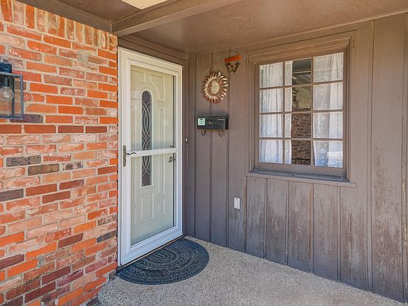 3rd image of 6902 Elgin Ave