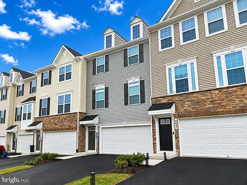 340 Paca Gardens Ln Photo 1