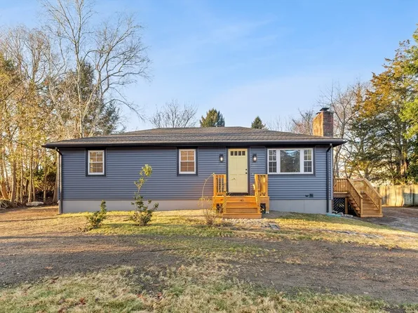 675 Middleboro Ave, Taunton, MA 02780