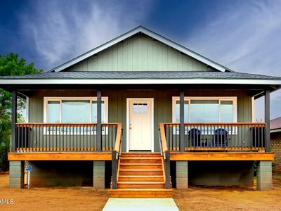 1011 N Apache Ave, Winslow, AZ, 86047