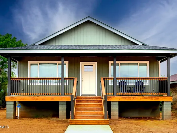 1011 N Apache Ave, Winslow, AZ 86047