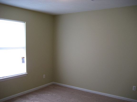 2nd image of 502 N Austin St APT B