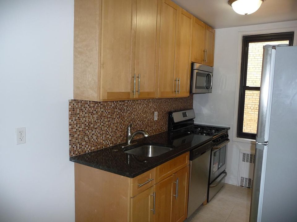 1st image of 11 W End Ave #4