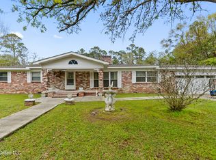 13300 Solomon Rd, Ocean Springs, MS 39564