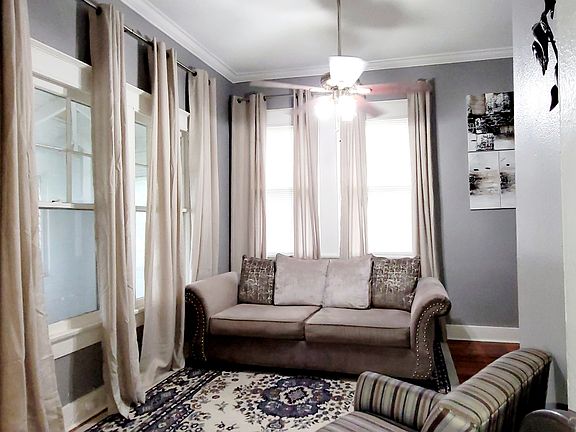 2nd image of 10140 Hayne Blvd