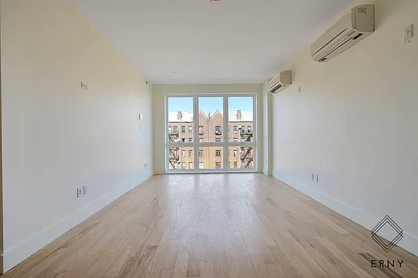 Rented by ERNY LLC | media 23