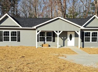 107 Parkview Pl, Morganton, NC 28655