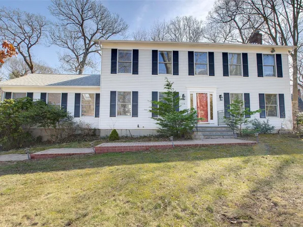 118 Christian Avenue, Stony Brook, NY 11790