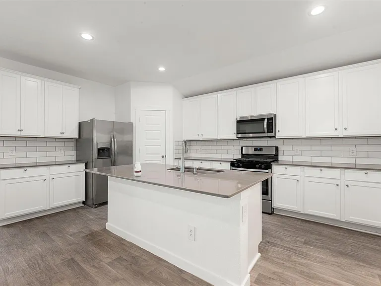 6931 Dell Vista Dr — Photo 16