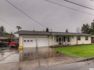 736 Dalke St E, Monmouth, OR