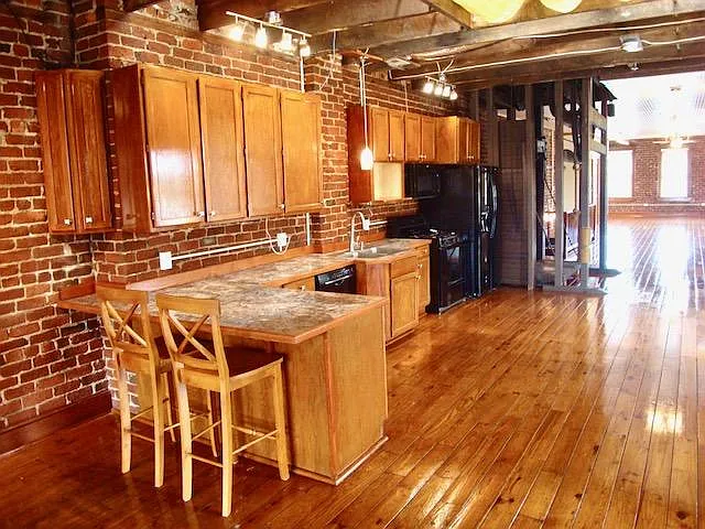 1206 Main St #4 — Photo 23