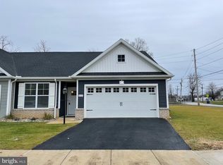 105 Coastal Dr #65, Hanover, PA 17331