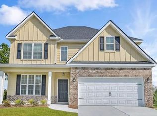 215 Beckley Dr, Richmond Hill, GA 31324