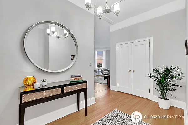 Sold by Cooper & Cooper Real Estate | media 6